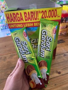SARI GANDUM SANDWICH SUSU&COKLAT 12X36GR