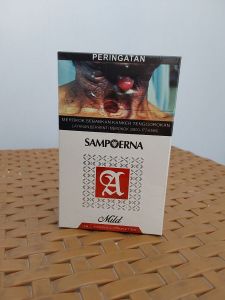 ROKOK SAMPOERNA MILD