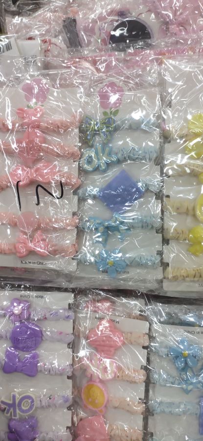 Ikat rambut kar 