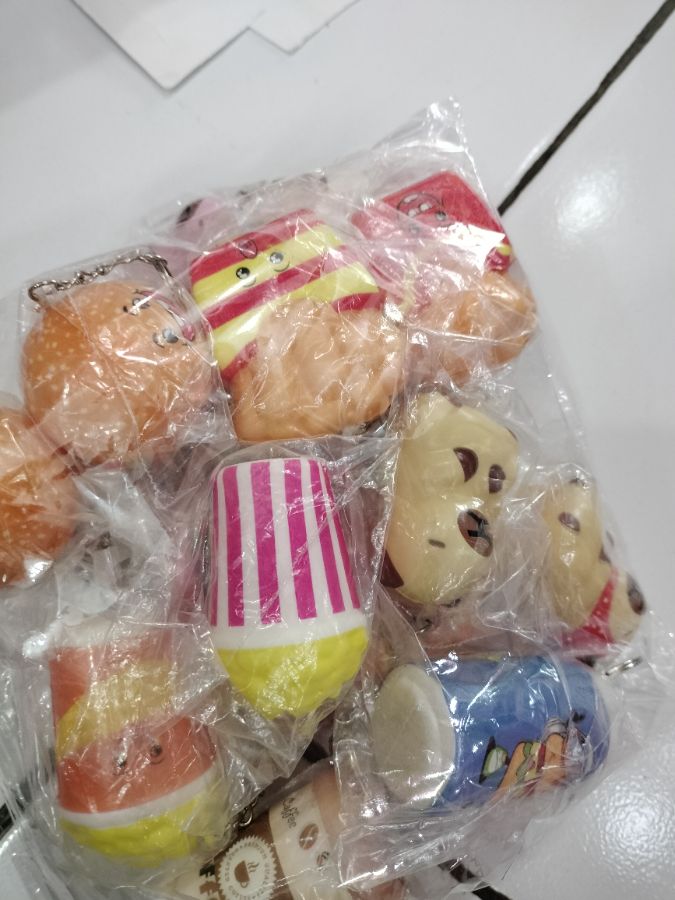 Gantungan kunci squsi