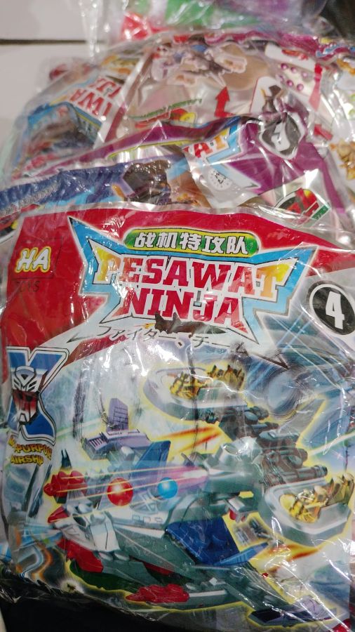 Pesawat ninja isi 10