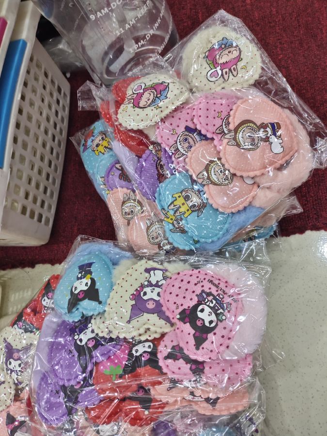 Ikat rambut bulu love isi 12 