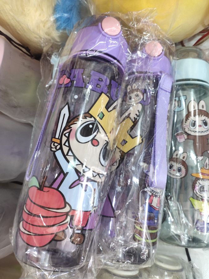 Botol labubu 