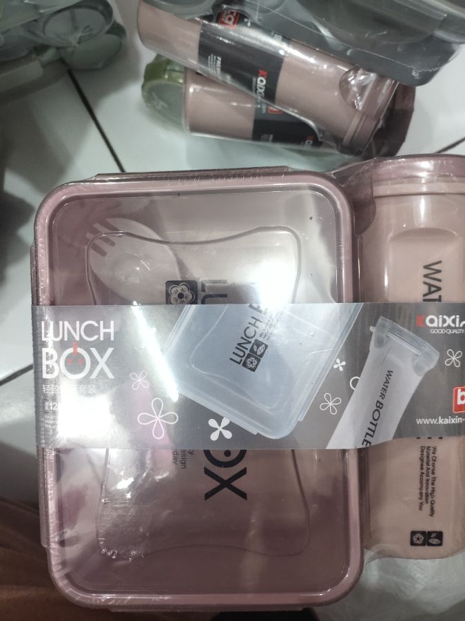 Set lunch box 