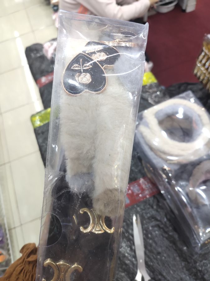 Bando bulu merek isi 6