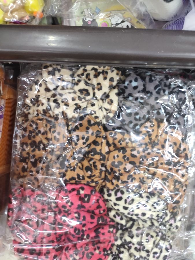 Ikat rambut isi 12