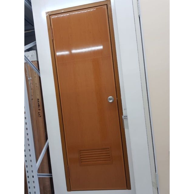 Pintu kamar mandi motif