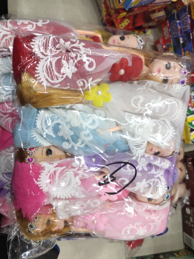 Gantungan kunci barbie isi 6