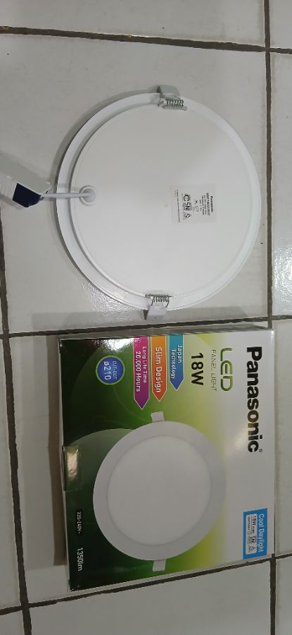 Lampu Panasonic led panel light 18w 