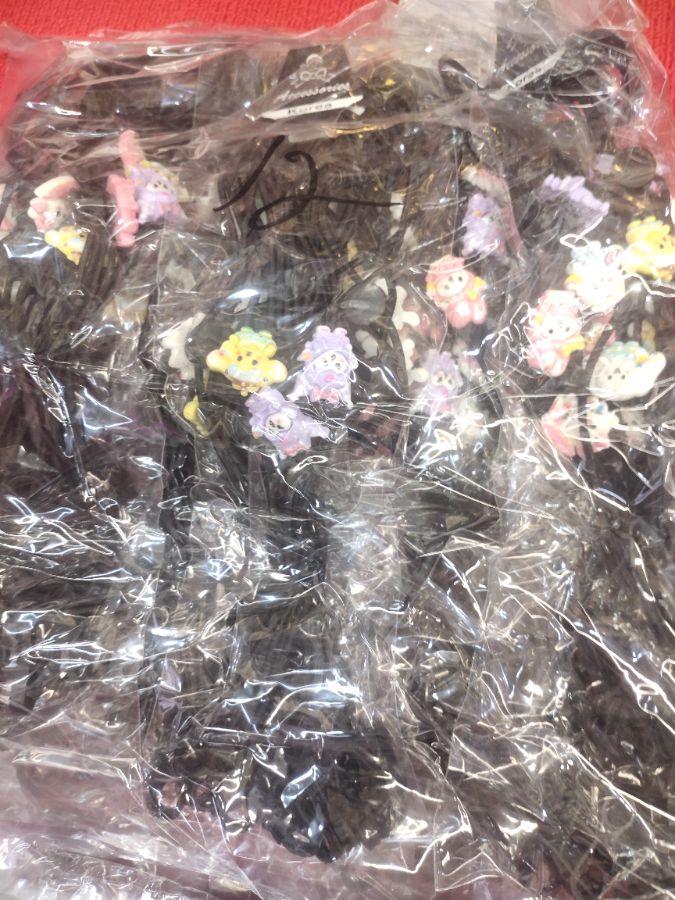 Tali masker karakter 