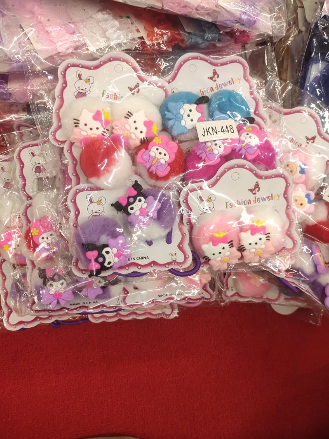Ikat rambut pasang