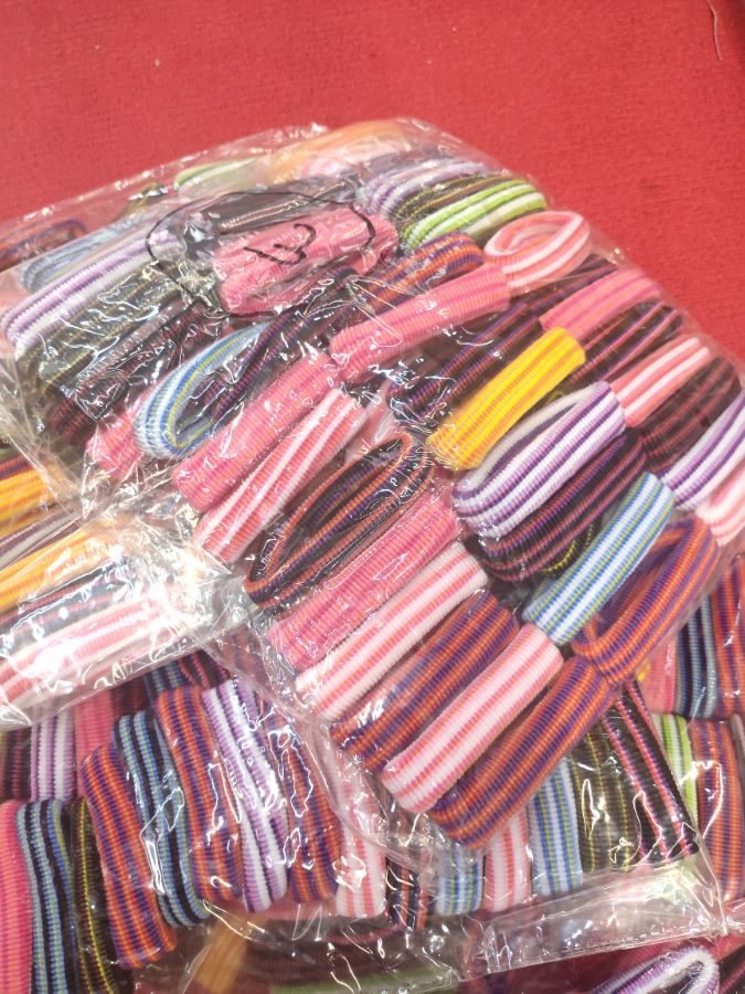 Ikat rambut salur 