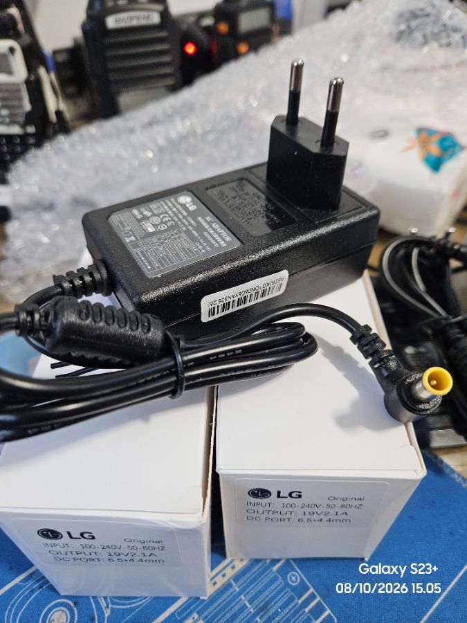 ADAPTOR MONITOR LG 19V 2.1A 6.5*4.4