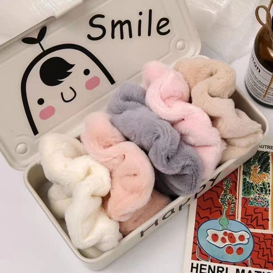 Ikat Rambut Hijab Gelang Hairband Kunciran Cepol Jilbab Lingkar Besar Bulu Lembut Motif Polos-Srunchie