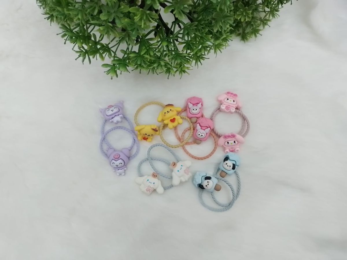 Ikat rambut Sanrio kecil 