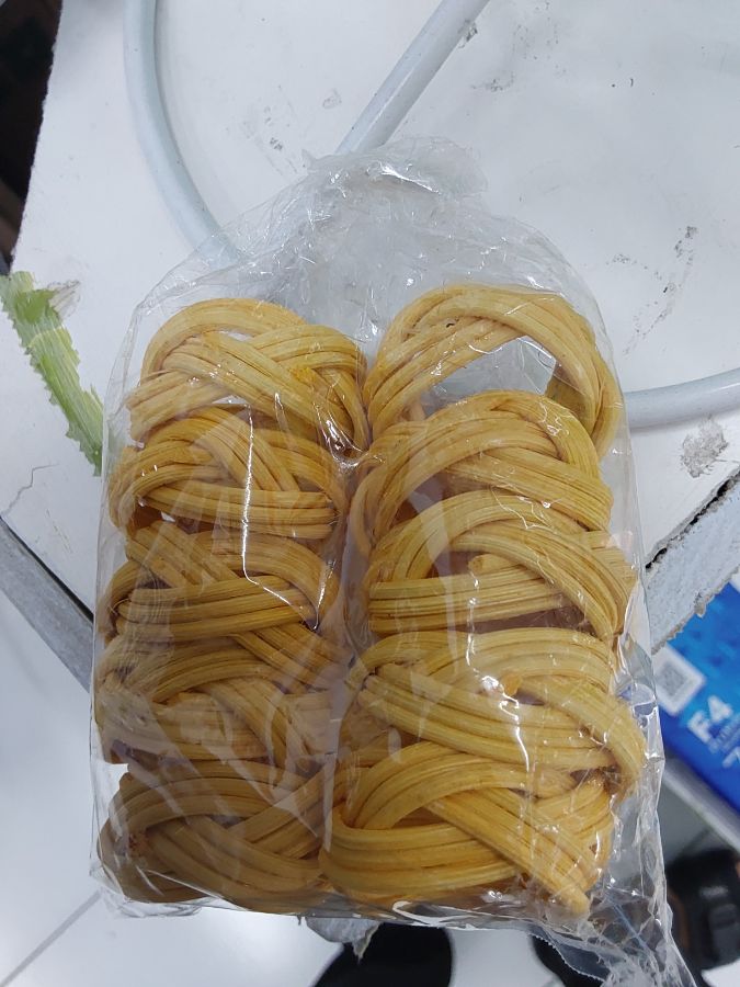 KOLONG ROTAN 
