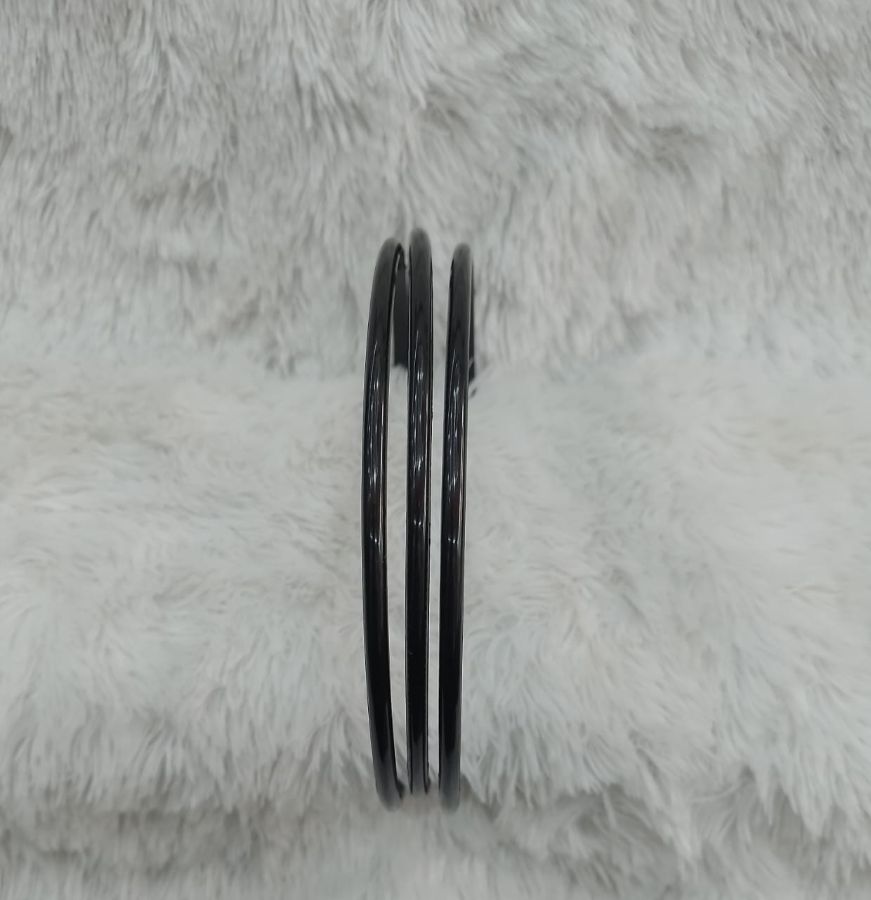 Bando hitam