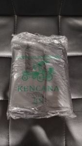 KRESEK KENCANA HITAM UK15