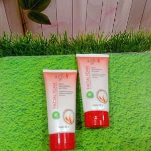 RED A Facial Foam Anti bacterial action
