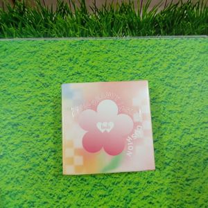 BNB Cushion 03