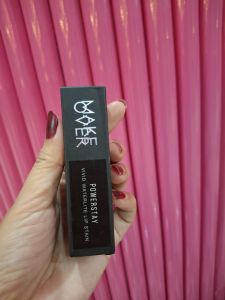Make over powerstay lip stain shade A03 kiss bang 