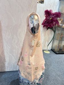 Diamond Crepe Brego Floral  - Cream