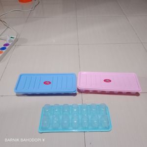 Cetakan es