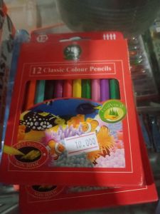 Pensil warna merk biasa