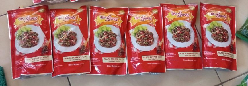 MC LEWIS SAUS BLACK PEPPER 310G 