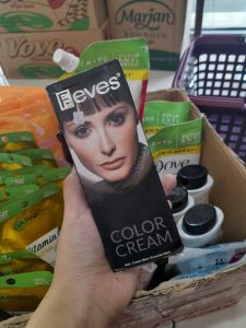Feves colour cream wine red