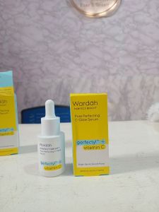 Wardah Perfectly Vitamin C Serum