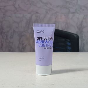 OMG SPF 50PA++++ ACNE OIL CONTROL 250ML 