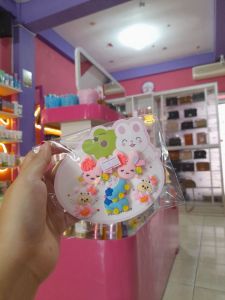Jepit karakter ikat rambut 1 set