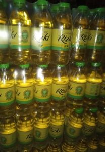 MINYAK GORENG RIZKY BOTOL 400ML
