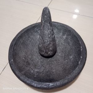 COBEK BATU SEDANG