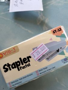 Staples kecik