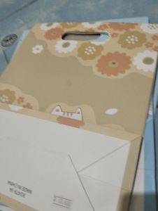 Paper bag motif sedang