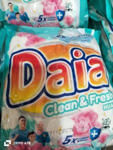 DAIA SASET HIJAU