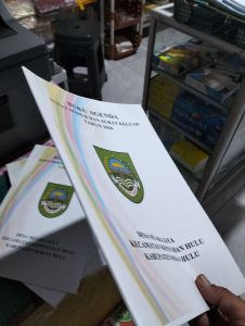 Sampul buku cover biasa a3