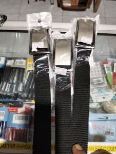 Ikat pinggang remaja kain