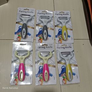 PENGUPAS WORTEL