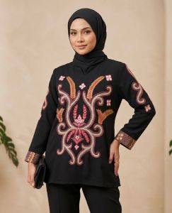 Blouse The Etnic - Black