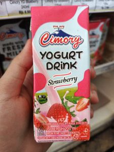 Cimory Yoghut Drink Strawberry 200ml