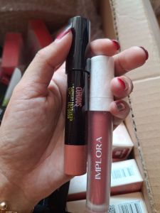 Implora lip crayon Misery