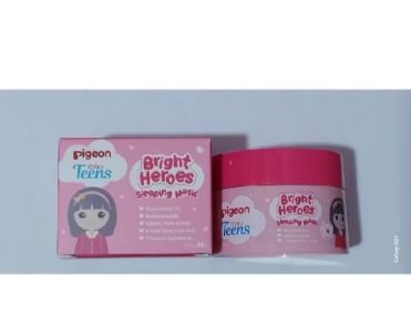 Pigeon teens bright heroes sleeping mask 