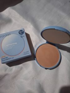 Wardah lightening refil spf40 shade 02