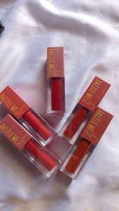 Dazzle me lipcream blazing hot