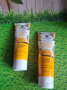 Azarine c white brightening facial cleanser