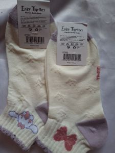 Kaos kaki dewasa cewek