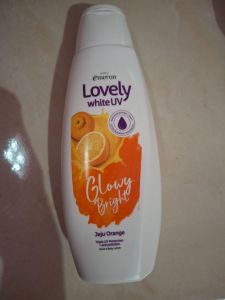 LOVELY WHITE UV GLOWY BRIGHT 200ml